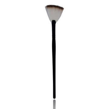 Crafteria fan Makeup art Brush With Black Handle