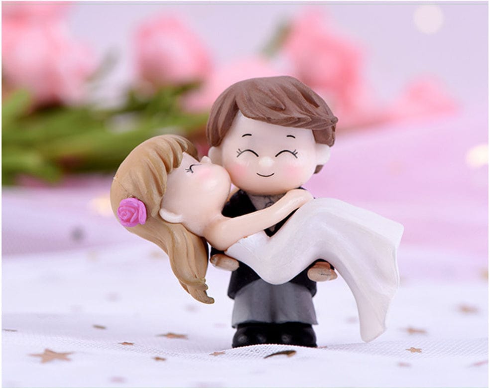 my store MINIATURE BRIDE KISSING GROOM ROMANTIC COUPLE - B MINIATURE