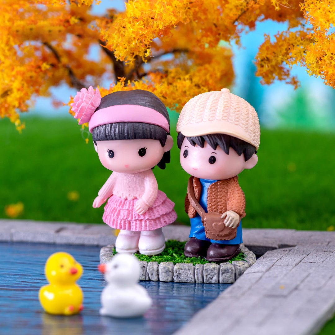 my store MINIATURE Sweet Lovely Couple