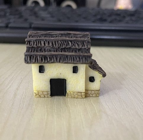 my store MINIATURE thatched House C
