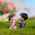 Crafteria A 2 Pcs Dream Cute Couple Proposing