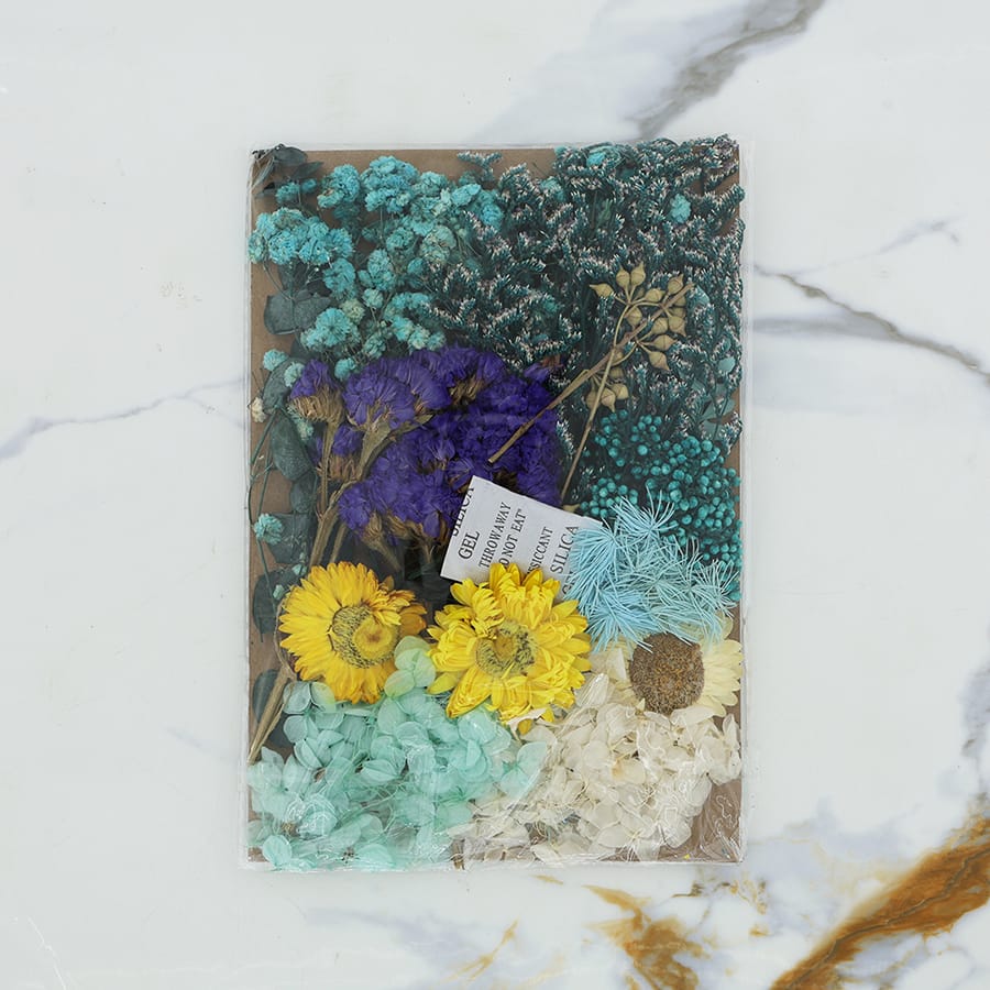 Crafteria Dried Mixed Flower D03