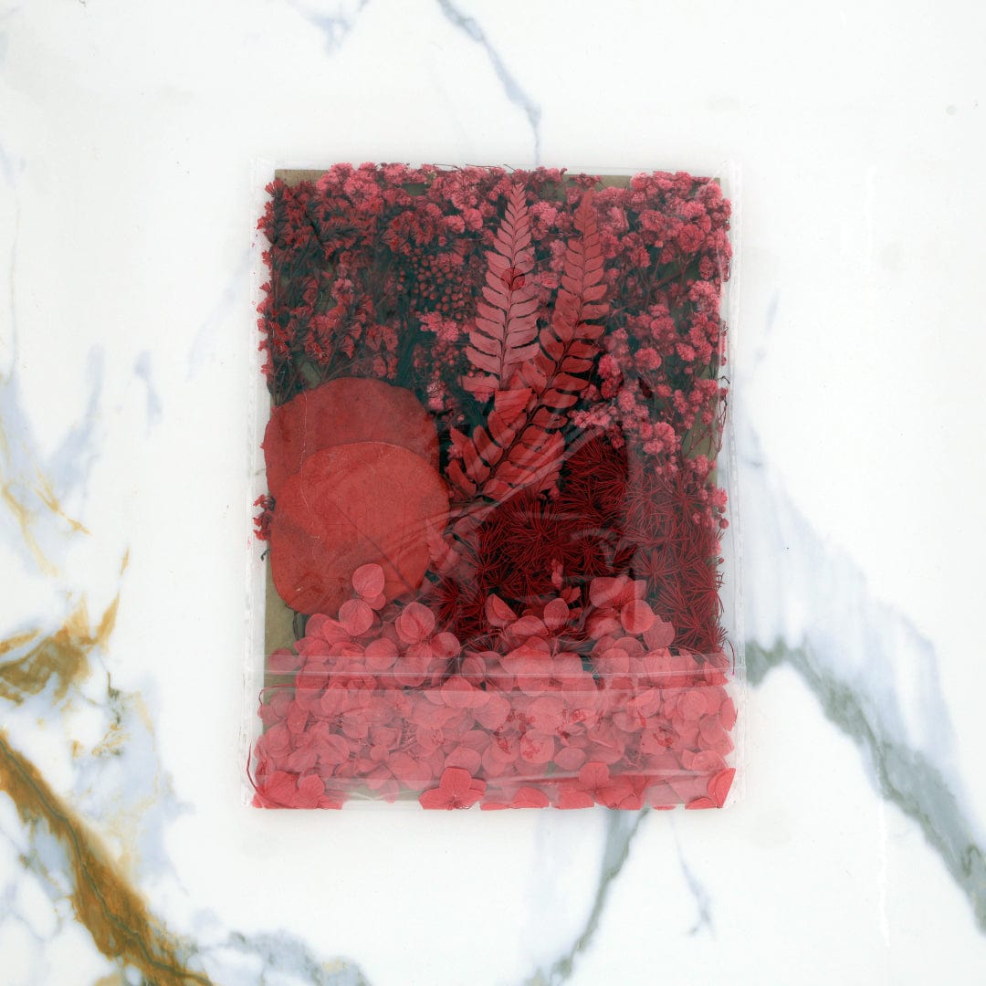 Crafteria Dried Mixed Flower Red Theme