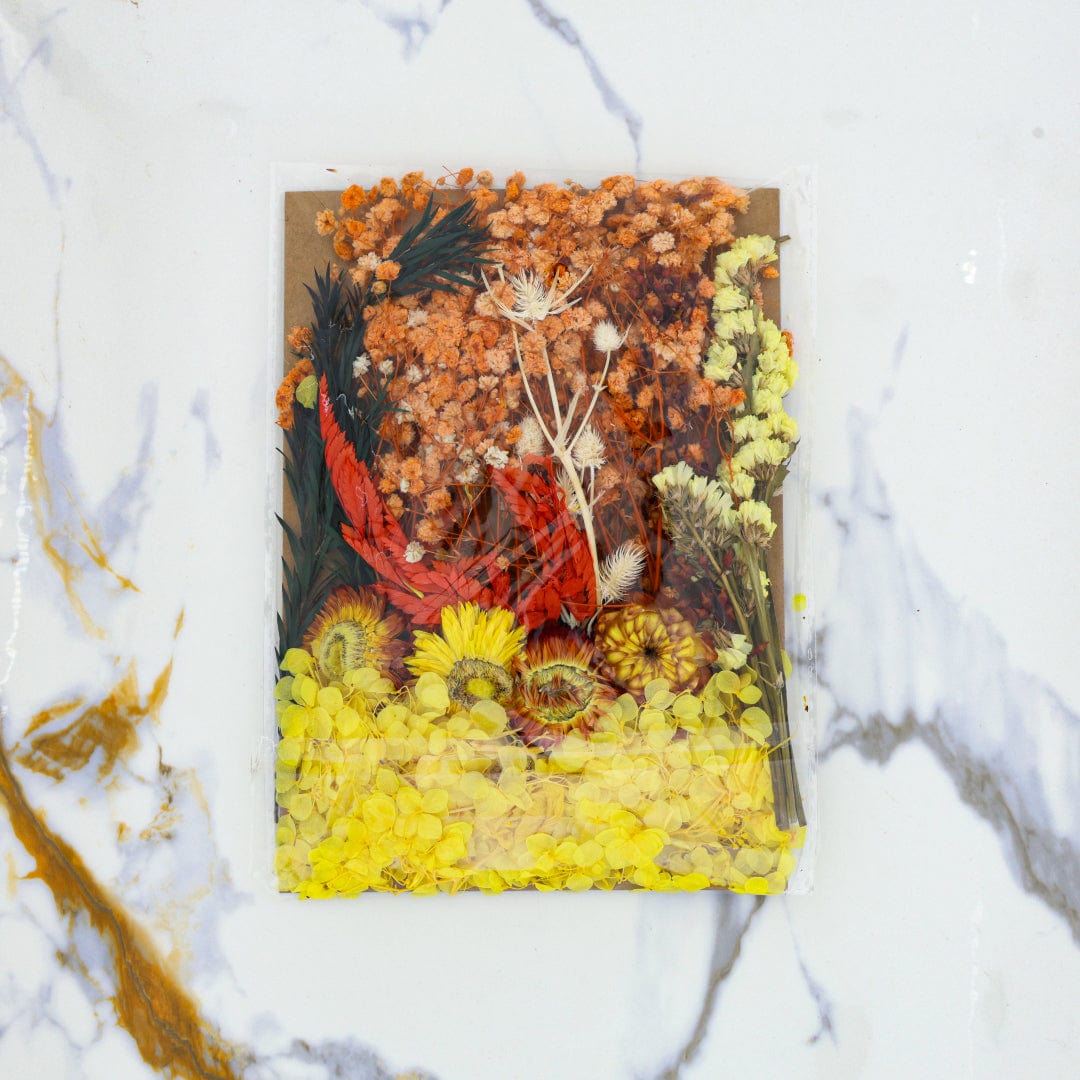 Crafteria Dried Mixed Flower Yellow Theme