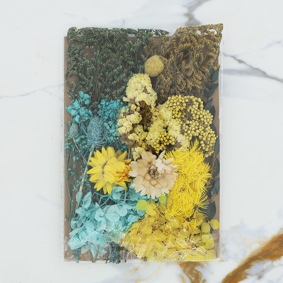 Crafteria Dried Mixed Flower D14