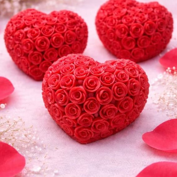 Crafteria Heart Shape Rose Candle