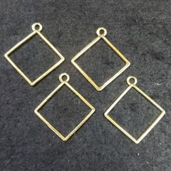 my store BAZELS SQUARE GOLD 4 IN 1 BAZELS