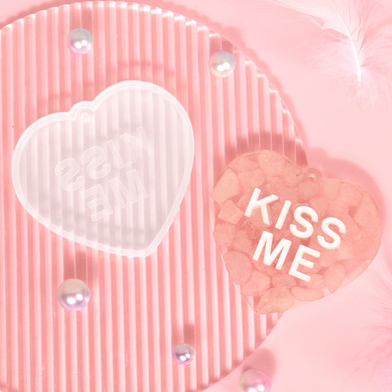 Heart Shaped With Kiss Me Writing Mould